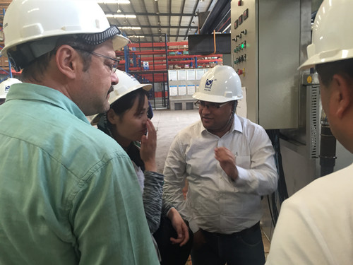 Начальники KOC прием ЦС на заводе ООО KOSUN -ЦС для Kuwait Oil Company（KOC）11.05.2018_副本.jpg